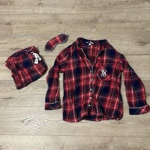 Victoria secret pajama set shirt/pants/eyemask